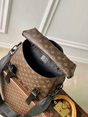 LV M46972 Louis Vuitton LV Trail Messenger Bag - Default Title - View 8