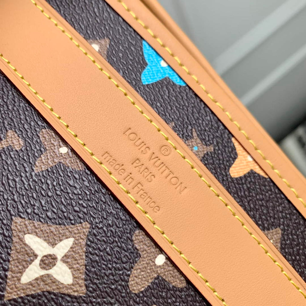 LV M47066 Louis Vuitton Dog Bag Monogram Chocolate