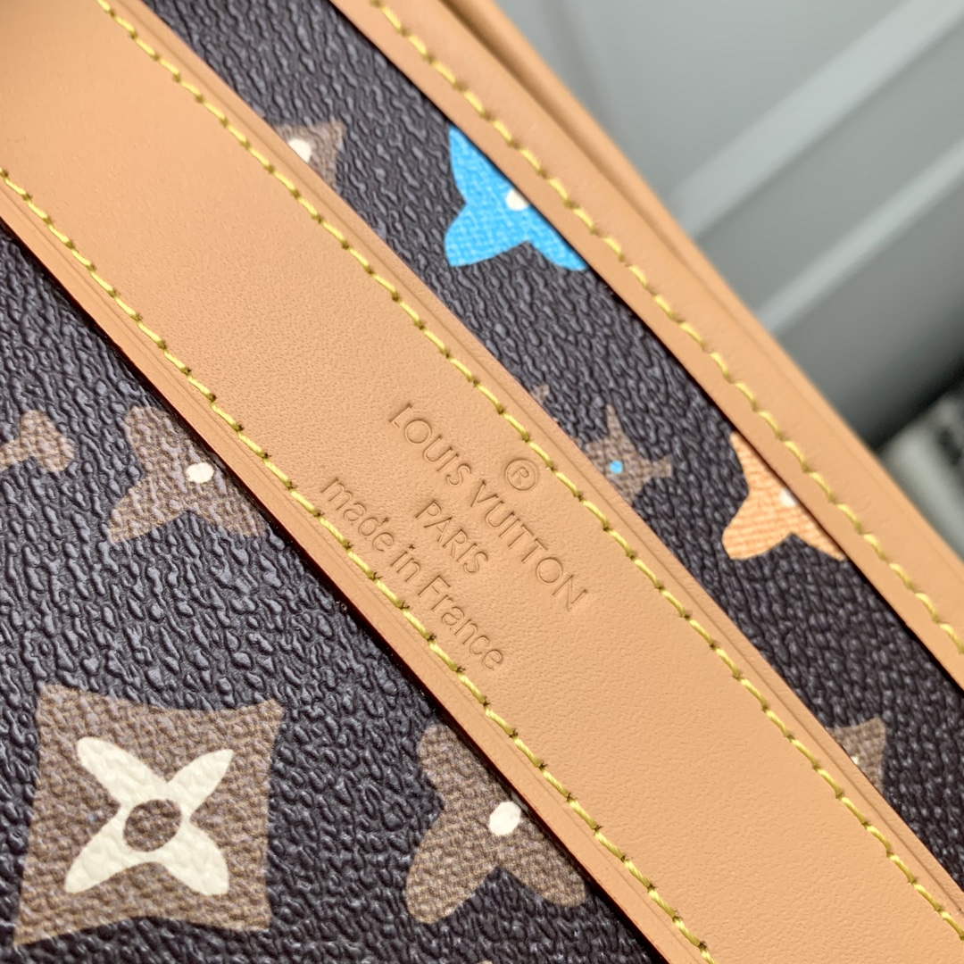 LV M47066 Louis Vuitton Dog Bag Monogram Chocolate - Default Title - View 5