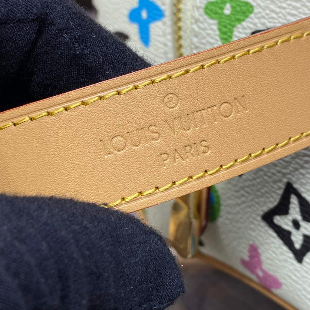 LV M47069 Louis Vuitton Locker Dopp Kit Vanilla