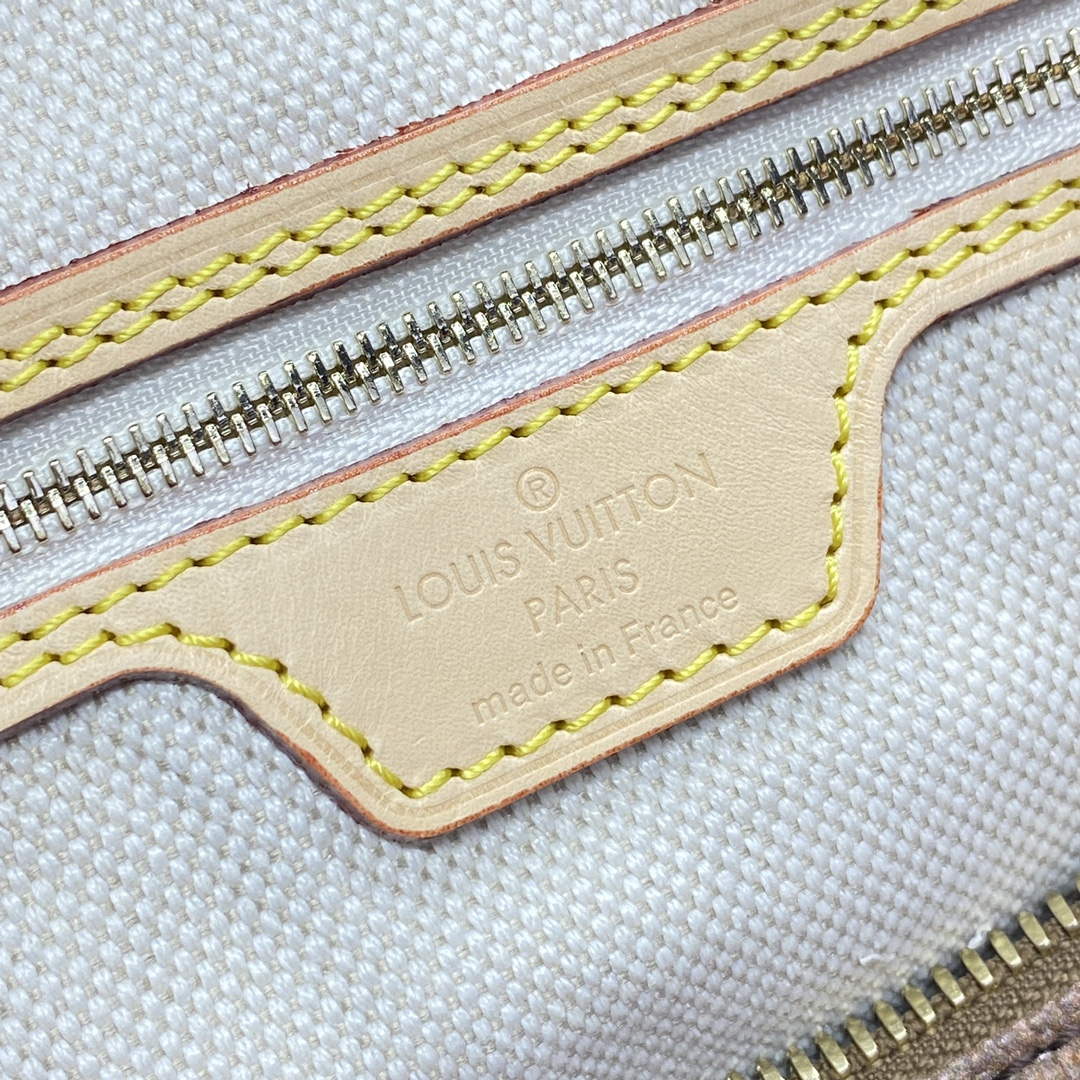 LV M47087 Louis Vuitton Speedy Bandouliere 30 Handbag Monogram Canvas - Default Title - View 8