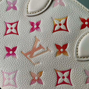 LV M47115 Louis Vuitton OnTheGo BB Handbag Sunrise Aquarelle - Default Title - View 6