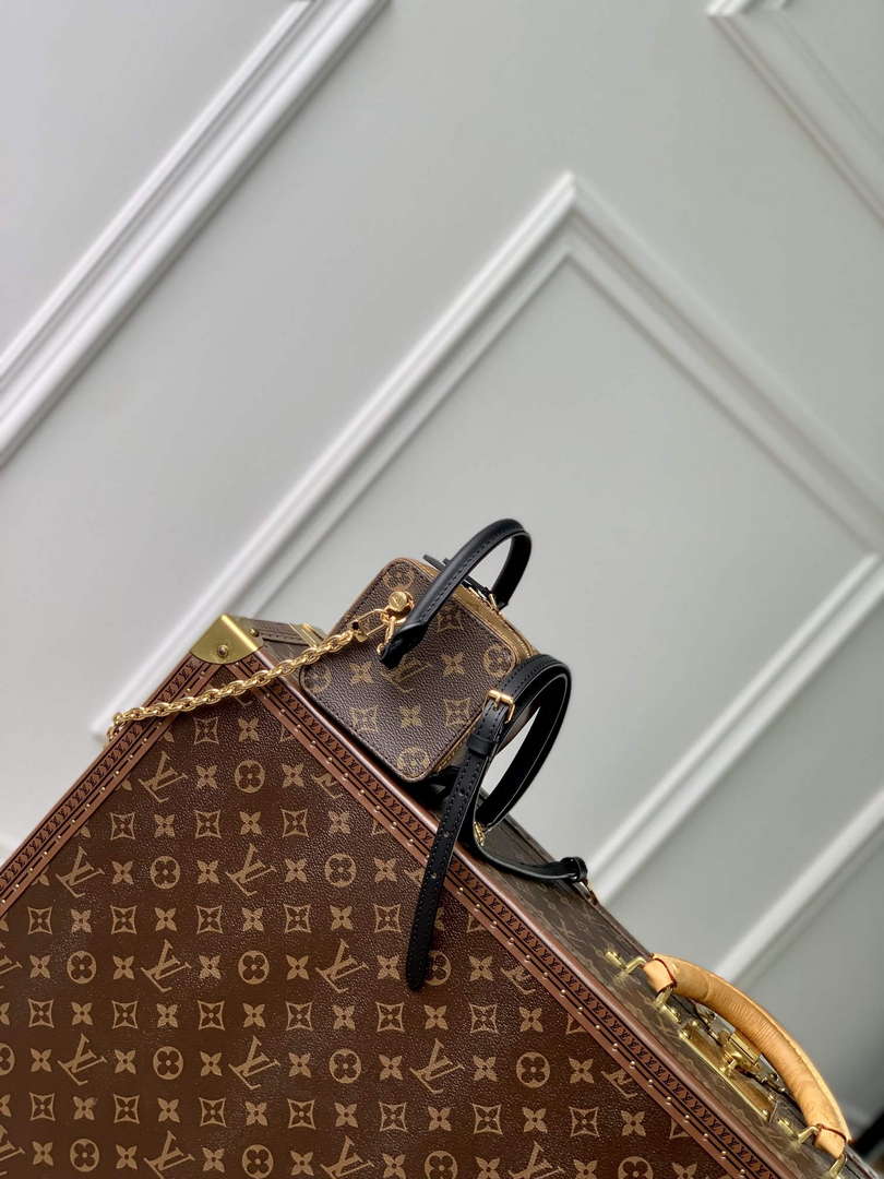 LV M47124 Louis Vuitton Dice Bag Monogram canvas - Default Title - View 2