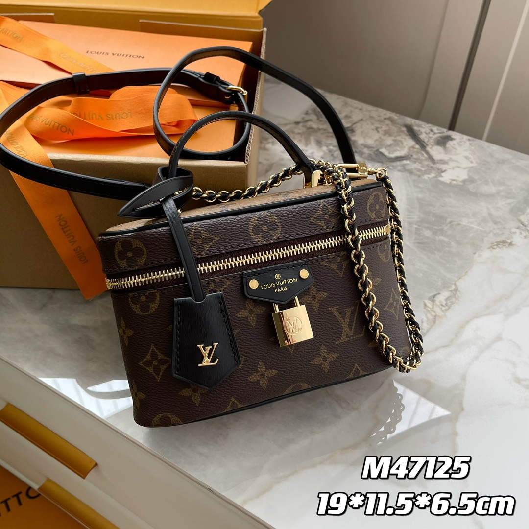 LV M47125 Louis Vuitton Vanity Chain Pouch - Default Title - View 1