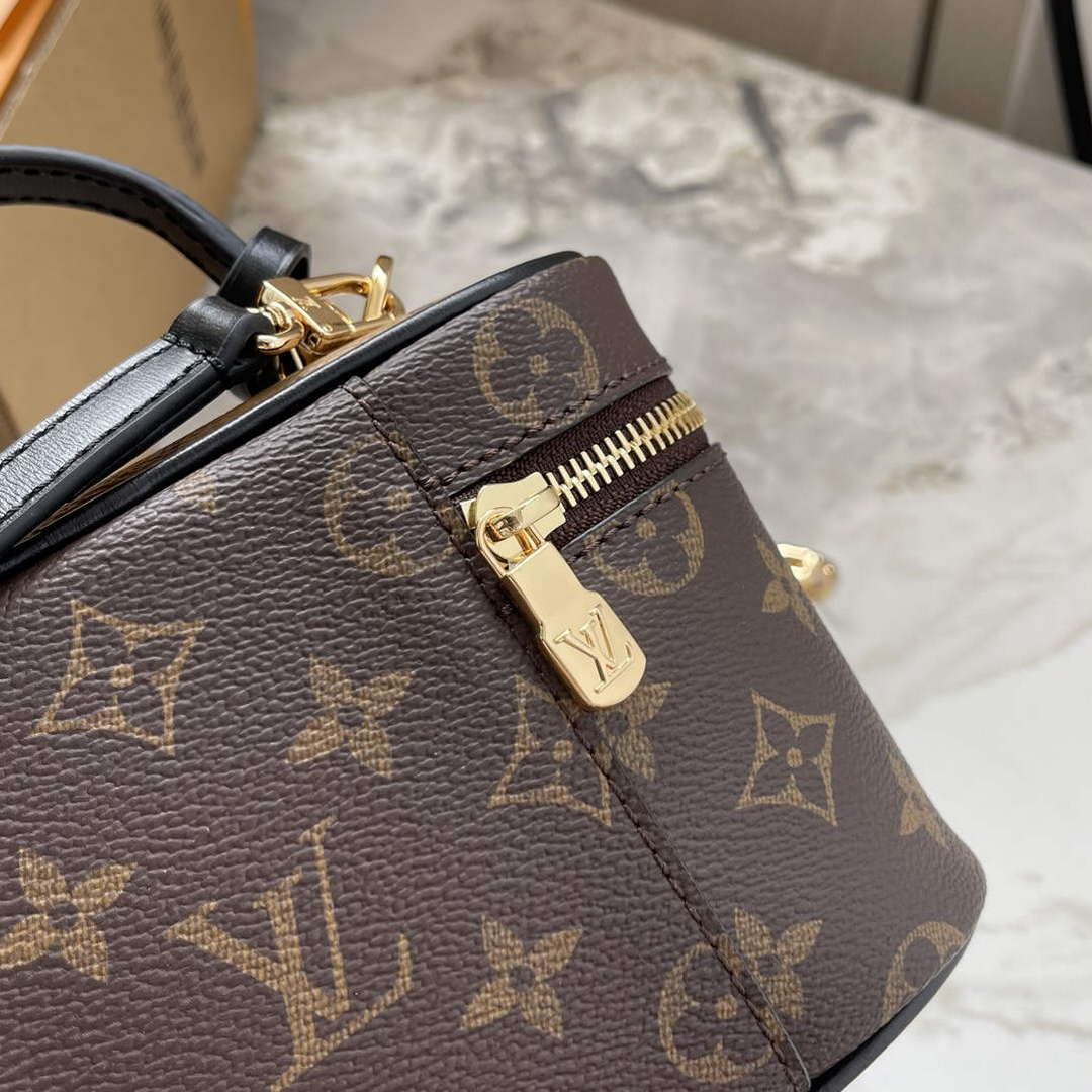 LV M47125 Louis Vuitton Vanity Chain Pouch - Default Title - View 7