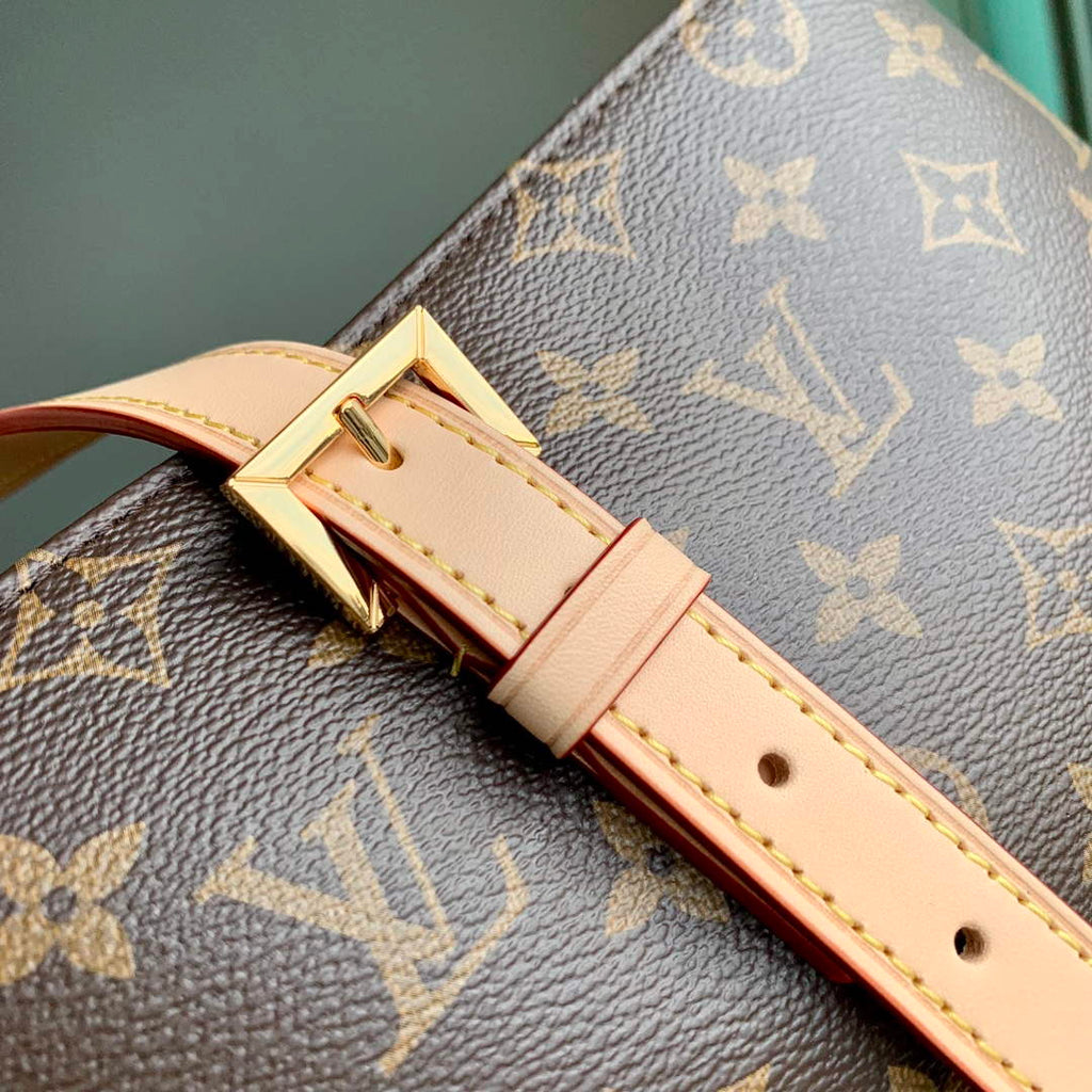 LV M47134 Louis Vuitton Classic Mezzo Bag Monogram
