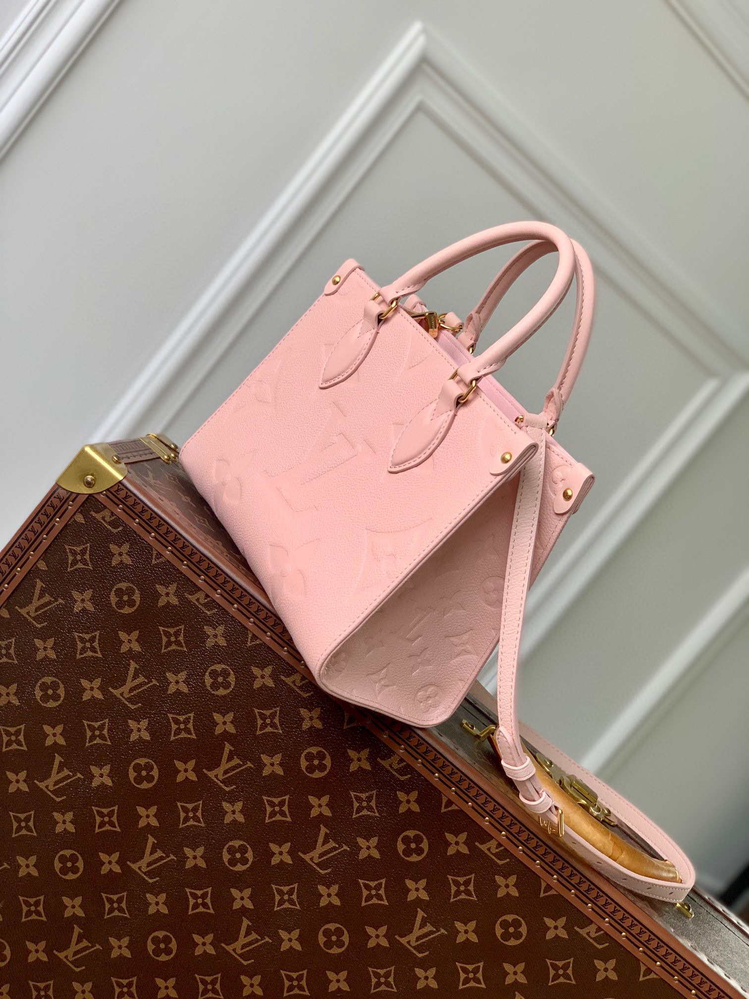 LV M47135 Louis Vuitton Onthego Pm Bag M45779 leather Pink - Default Title - View 2