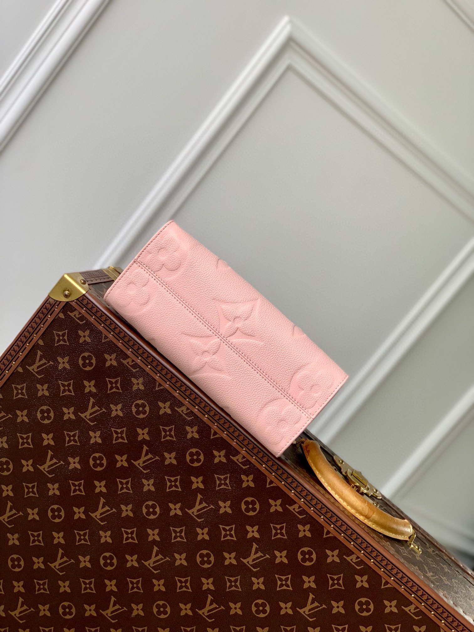 LV M47135 Louis Vuitton Onthego Pm Bag M45779 leather Pink
