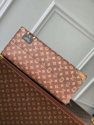 LV M47147 Louis Vuitton OnTheGo Voyage Tote Bag Monogram Canvas - Default Title - View 4