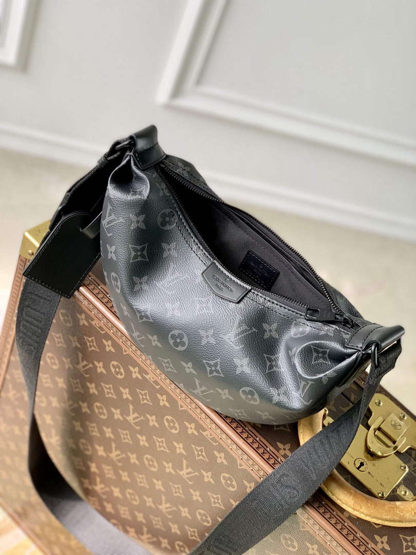 LV M47158 Louis Vuitton Hamac Bag PM Bag Black