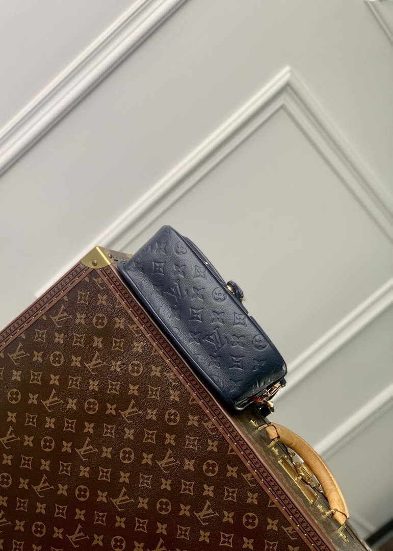LV M47161 Louis Vuitton Diane Monogram Empreinte Leather Black with Camel - Default Title - View 4