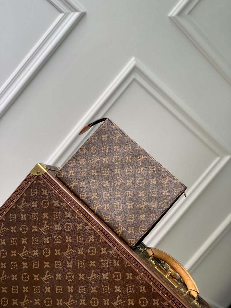 LV M47195 Louis Vuitton  Trio Toilet Pouch Bag - Default Title - View 2
