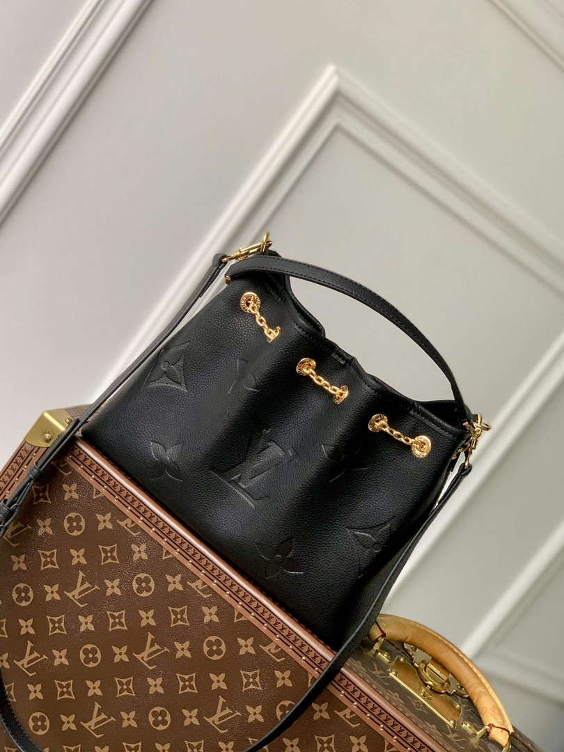 LV M47209 Louis Vuitton LV Bundle Bag Monogram Empreinte Leather Black