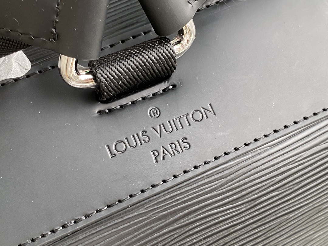 LV M50159 Louis Vuitton Christopher PM Epi Black - Default Title - View 6