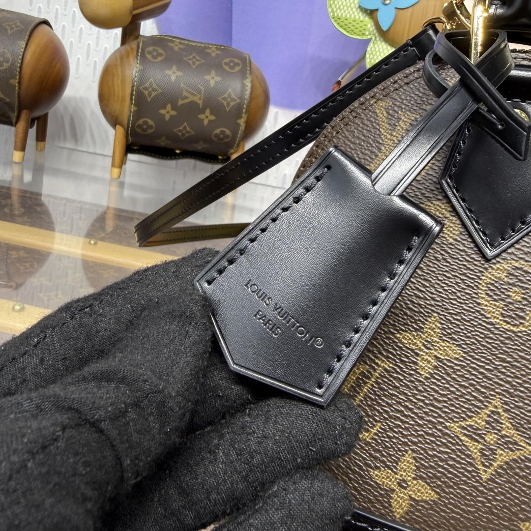 LV M53152 Louis Vuitton Alma BB Monogram N41221 Bag with Black