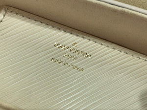 LV M53754 Louis Vuitton Twist MM Epi Grained Cowhide Leather Quartz White - Default Title - View 9