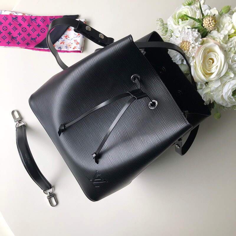 LV M54366 Louis Vuitton N¨¦ONO¨¦ MM Epi Bag Black