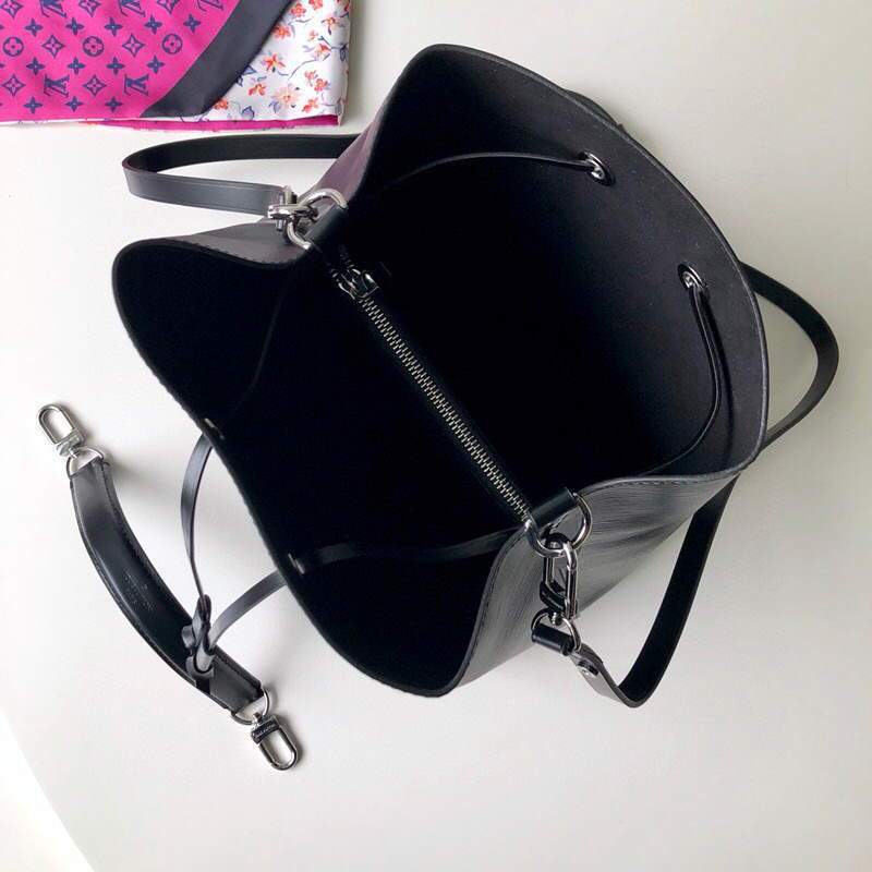 LV M54366 Louis Vuitton N¨¦ONO¨¦ MM Epi Bag Black