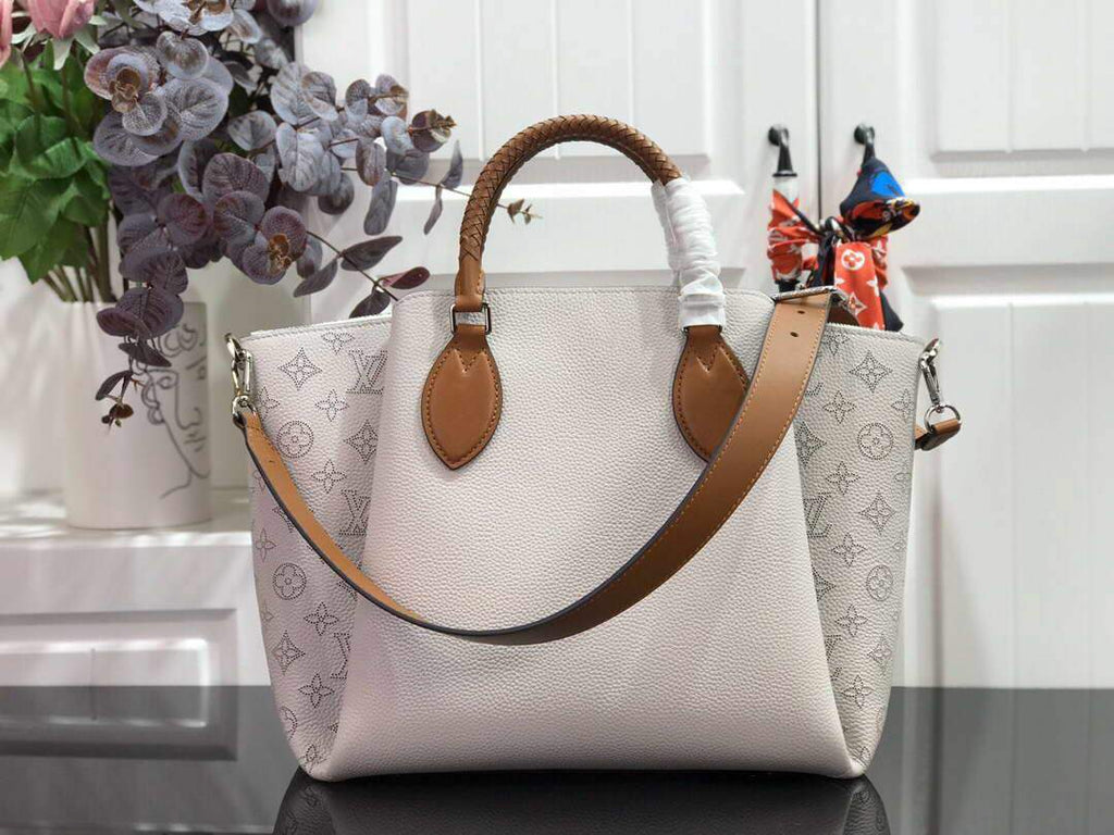 LV M55553 Louis Vuitton Haumea Mahina Bag M55031 Brume Grey - luxibagsmall