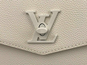 LV M55846 Louis Vuitton Lockme Tote MM Leathers M55818 Bag White - luxibagsmall