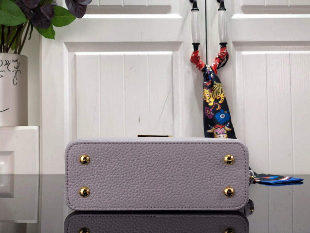 LV M56071 Louis Vuitton Capucines Mini Handbag Taro Purple