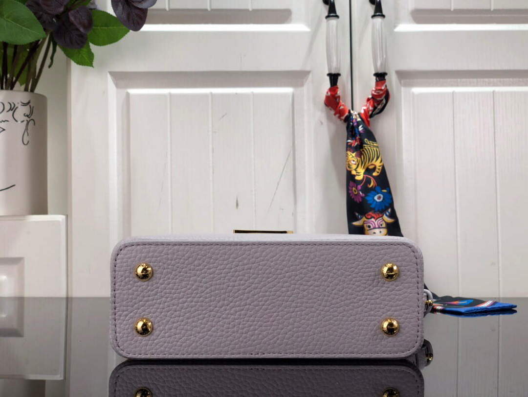 LV M56071 Louis Vuitton Capucines Mini Handbag Taro Purple - Default Title - View 4