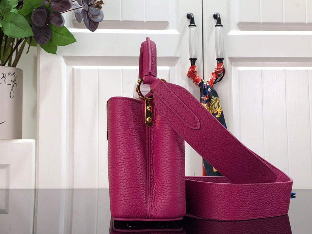 LV M56071 Louis Vuitton Capucines Mini Handbag Deep Rose