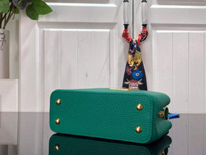 LV M56071 Louis Vuitton Capucines Mini Handbag Green - Default Title - View 4