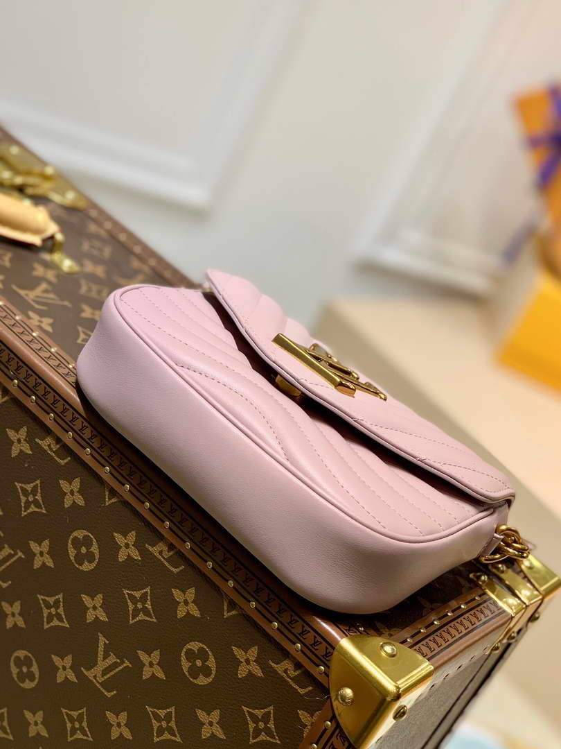 LV M56468 Louis Vuitton New Wave Multi Pochette Pink