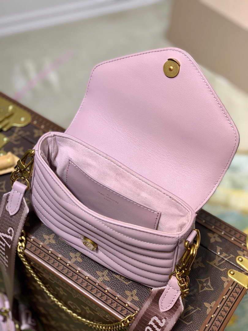 LV M56468 Louis Vuitton New Wave Multi Pochette Pink