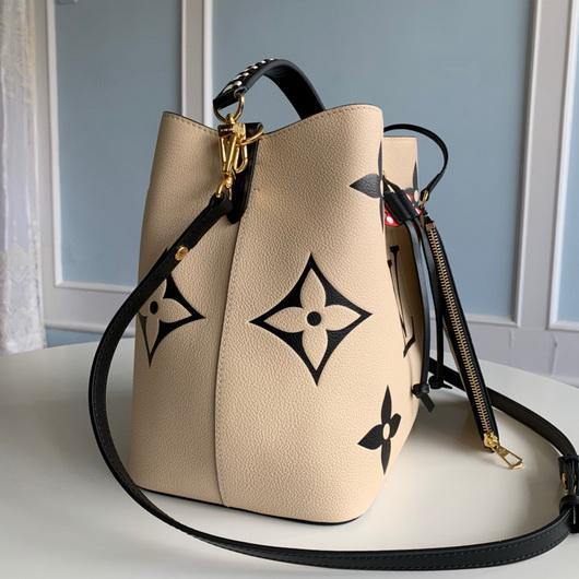 LV M56889 Louis Vuitton LV CRAFTY N¨¦ONO¨¦ MM M56888 Bag Cream - luxibagsmall