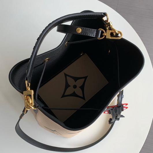 LV M56889 Louis Vuitton LV CRAFTY N¨¦ONO¨¦ MM M56888 Bag Cream - luxibagsmall