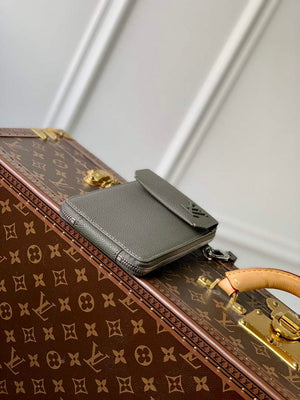 LV M57089 Louis Vuitton Phone Pouch Green - Default Title - View 7