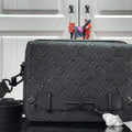 LV M57307 Louis Vuitton Steamer Messenger Bag Black