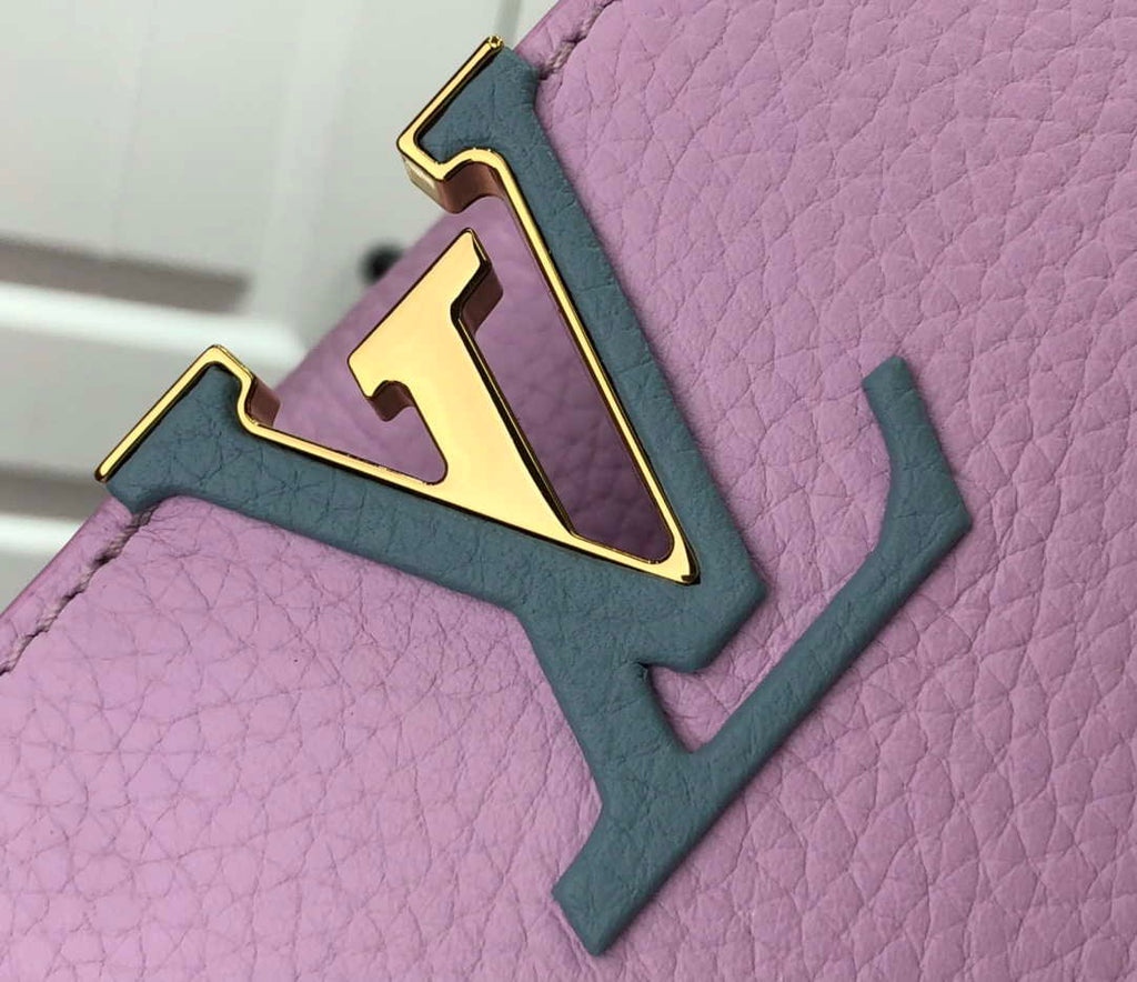 LV M57671 Louis Vuitton Capucines MM Handbag Pink