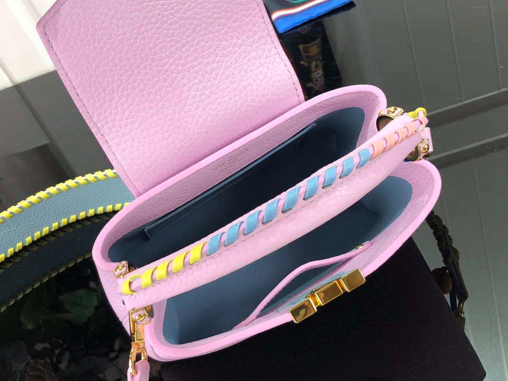 LV M57671 Louis Vuitton Capucines MM Handbag Pink