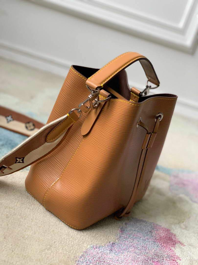 LV M57706 Louis Vuitton N¨¦oNo¨¦ BB Bucket Bag M57693 M57691 Honey Gold
