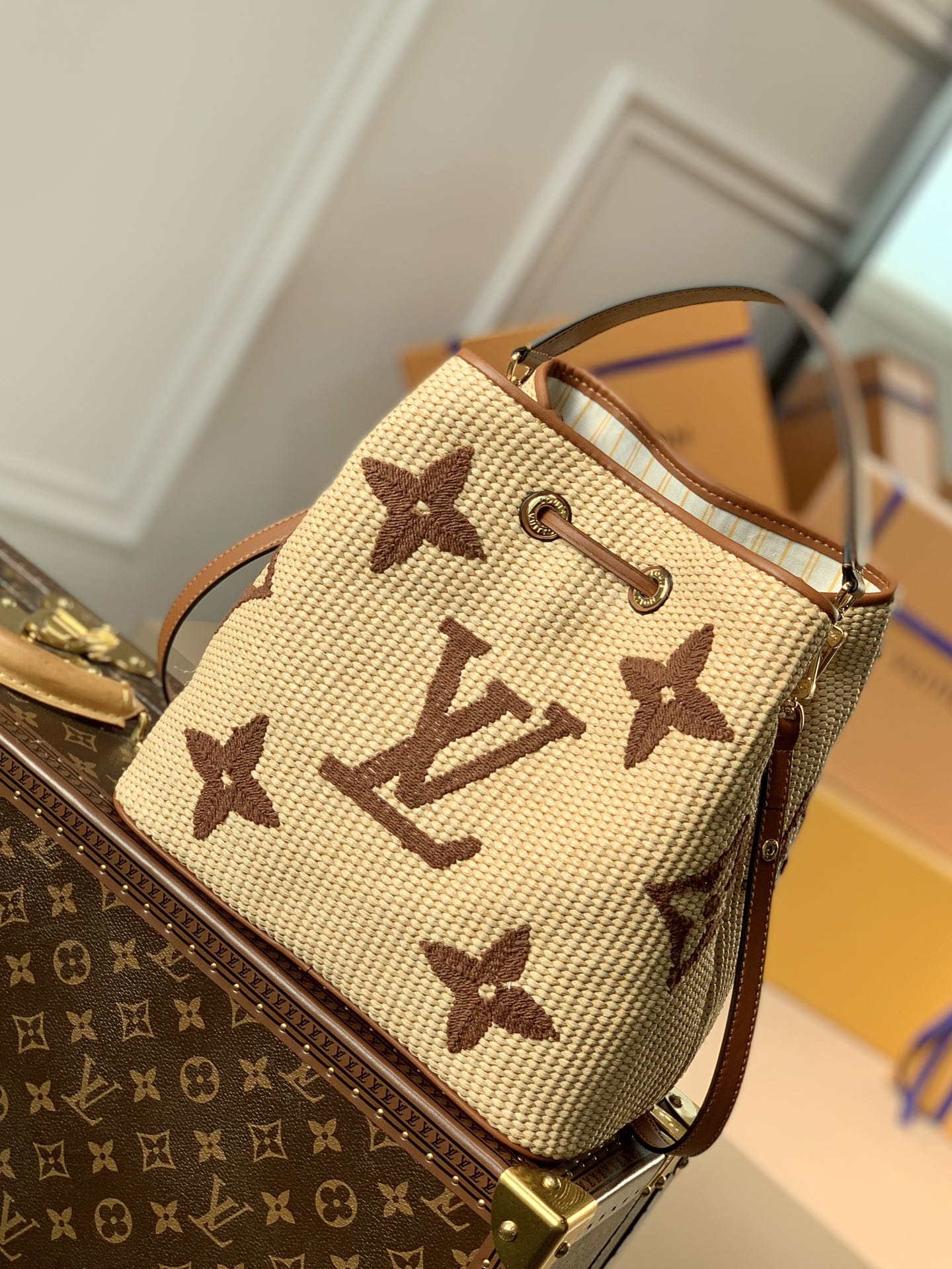 LV M57704 Louis Vuitton N¨¦ONO¨¦ MM Bag Apricot - Default Title - View 2