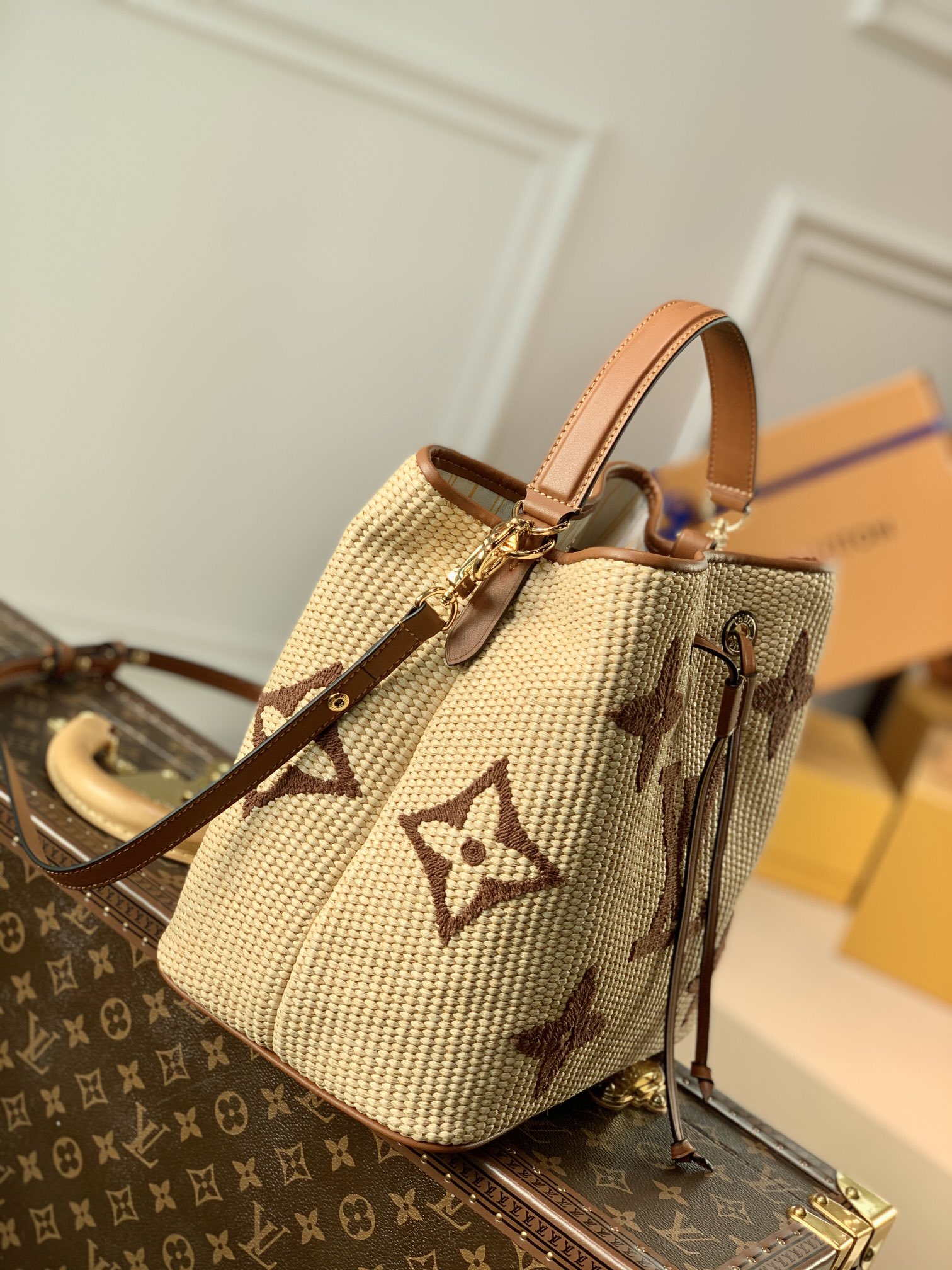 LV M57704 Louis Vuitton N¨¦ONO¨¦ MM Bag Apricot - Default Title - View 3