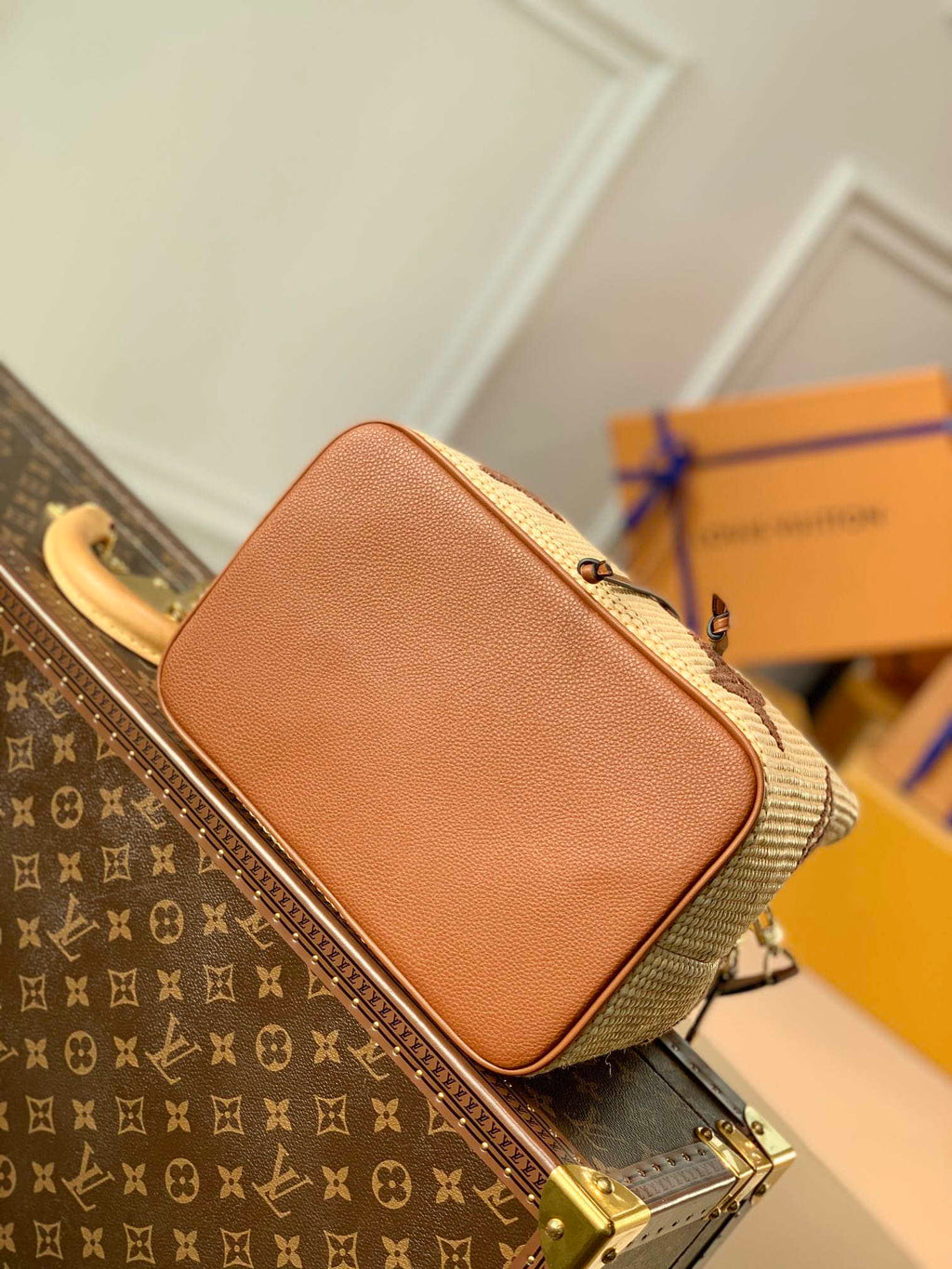 LV M57704 Louis Vuitton N¨¦ONO¨¦ MM Bag Apricot