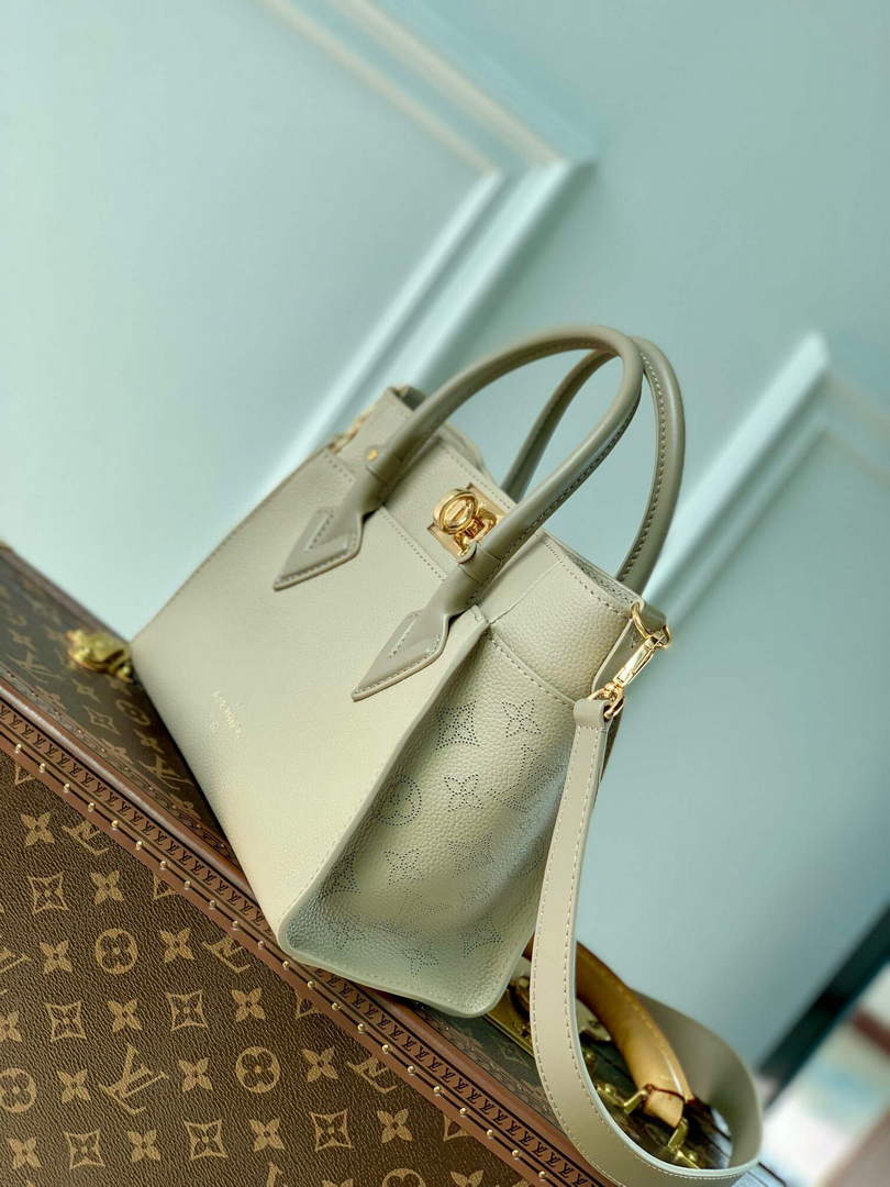 LV M57729 Louis Vuitton On My Side PM Tote Bag Beige - Default Title - View 3