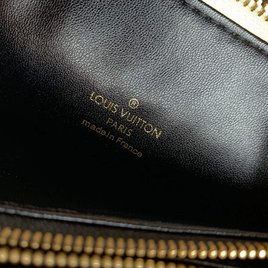 LV M57790 Louis Vuitton Coussin PM Handbag Black - Default Title - View 9