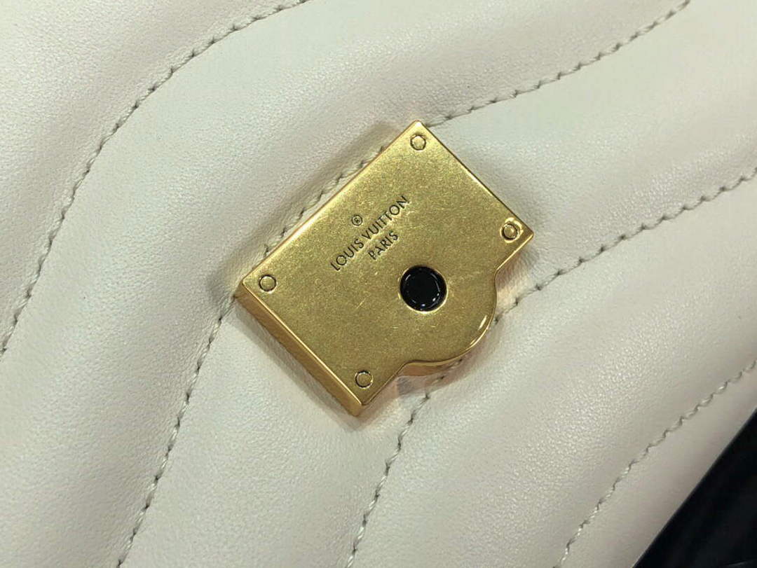 LV M58549 Louis Vuitton New Wave Chain Bag Ivory M58552 M58553 M58550 M58664