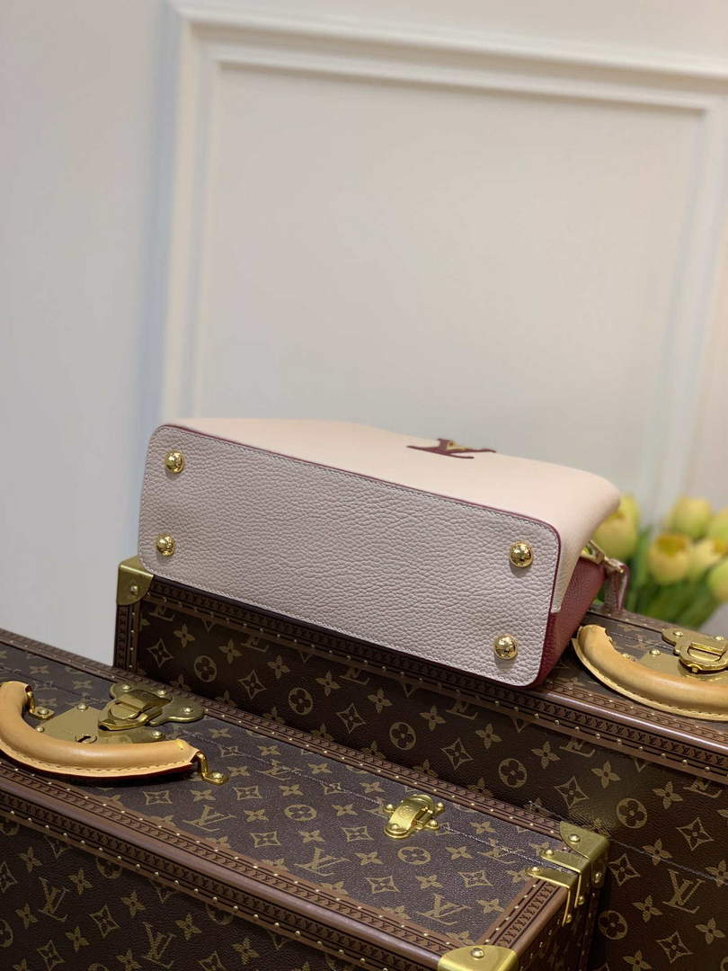 LV M58610 Louis Vuitton Capucines MM Handbag Beige and Wine red - Default Title - View 4