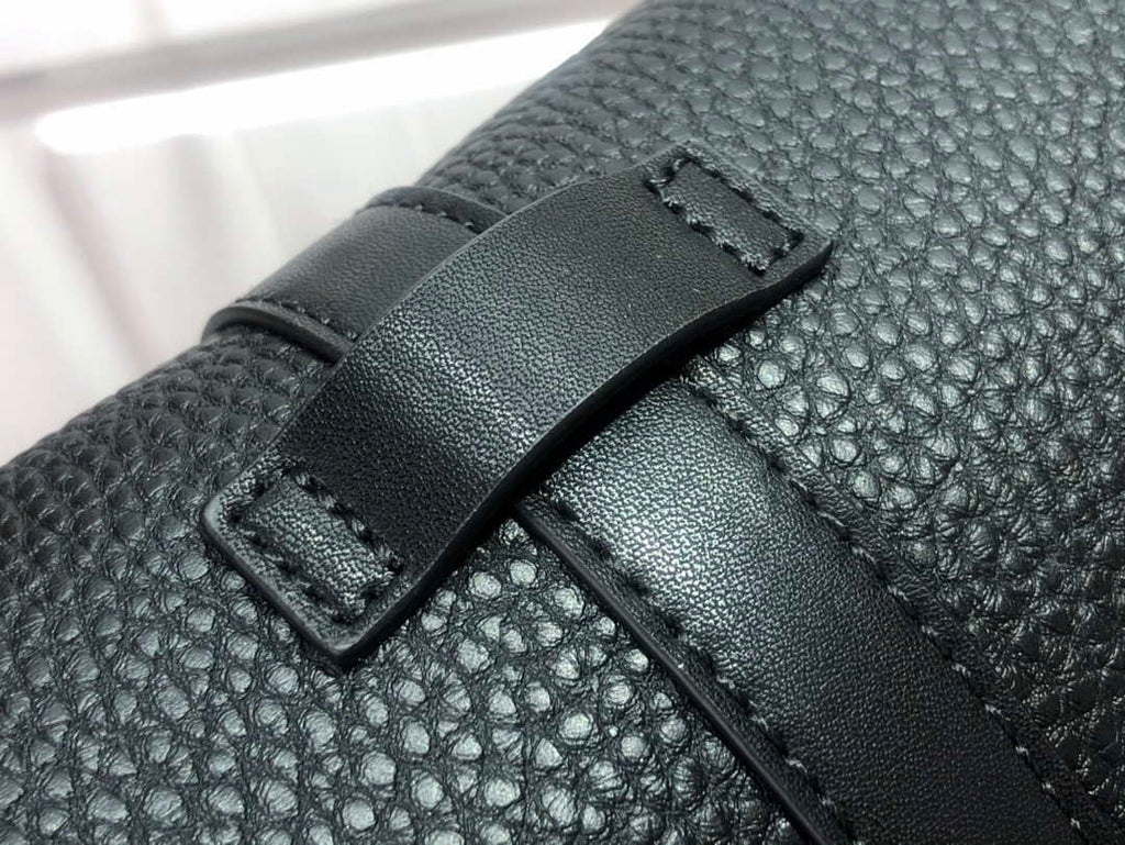 LV M58644 Louis Vuitton Christopher Slim Backpack Black