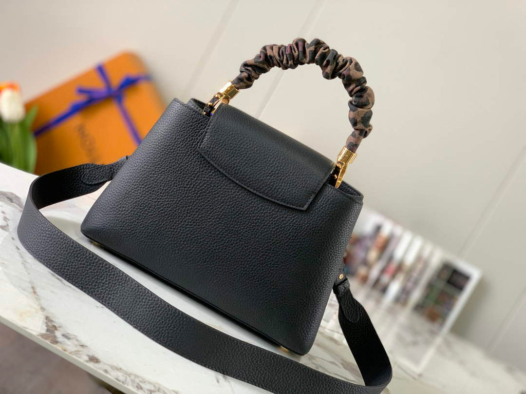LV M58732 Louis Vuitton Capucines MM Handbag Black