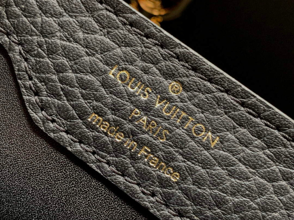 LV M58732 Louis Vuitton Capucines MM Handbag Black