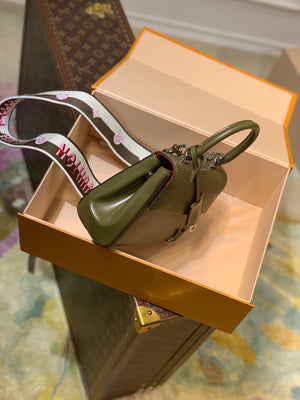 LV M58928 Louis Vuitton Cluny Mini Handbag Brown Green - Default Title - View 3