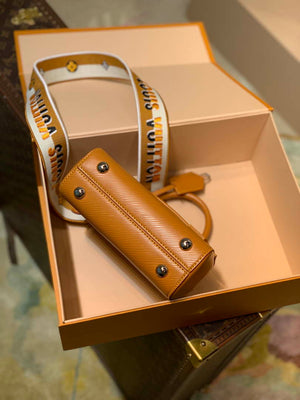 LV M58931 Louis Vuitton Cluny Mini Epi Handbag Gold Miel - Default Title - View 4
