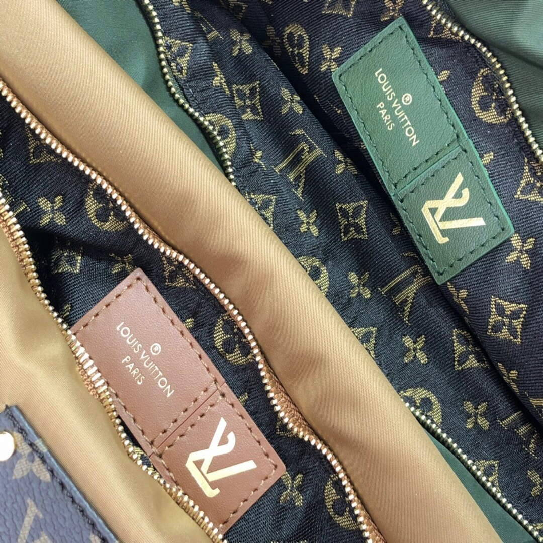 LV M58977 Louis Vuitton Maxi Multi Pochette Accessoires Handbag M58980